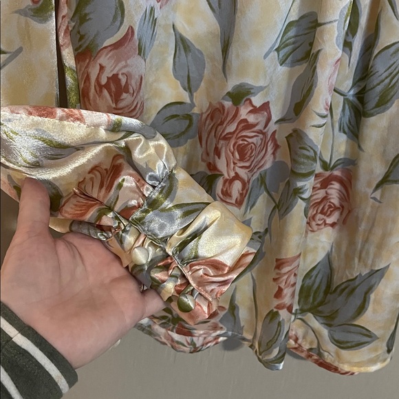 Tess Paris Milano sz 6 vintage floral grandma core high neck button blouse - Picture 2 of 6